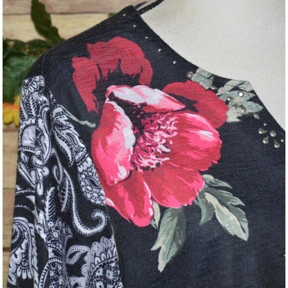 Alfred Dunner Ladies M Knit Top Tunic Black & Red Floral V-Neck Pullover Blouse - Picture 4 of 11
